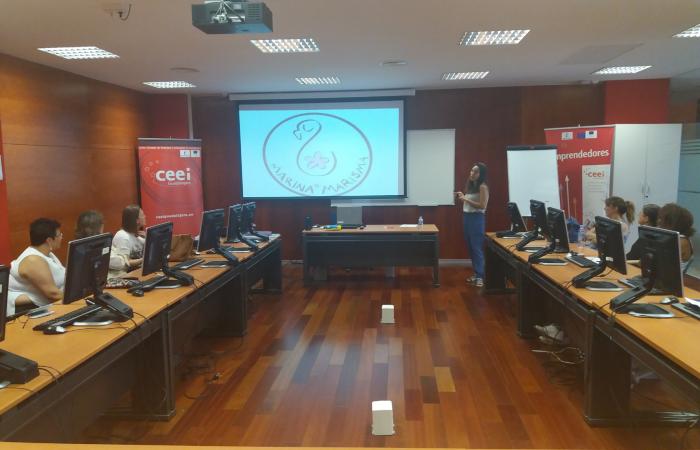 Alumnos del curso de actividades de venta organizado por CEOE-CEPYME Guadalajara, visitan el CEEI alcarre�o�