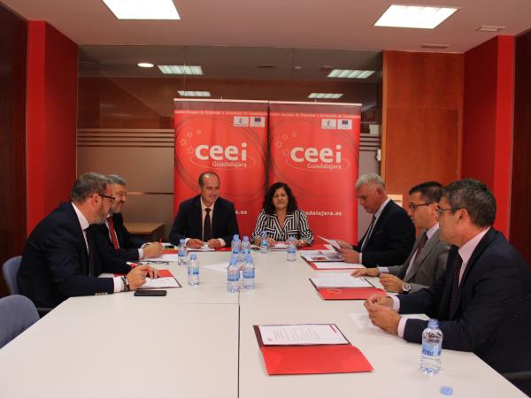 El CEEI de Guadalajara celebra su patronato destacando la intensa actividad de su fundaci�n, que se encuentra al 100% de ocupaci�n con 70 empresas instaladas y con el lanzamiento de nuevos proyectos