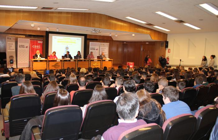 Arranca la III competici�n de rob�tica: Botschallenges con 21 centros educativos de toda la provincia�