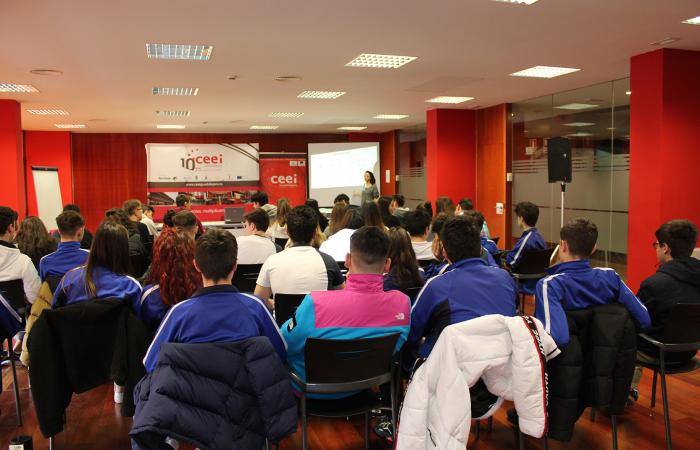 200 alumnos reciben formaci�n en emprendimiento e innovaci�n de la mano del CEEI de Guadalajara en el mes de febrero�