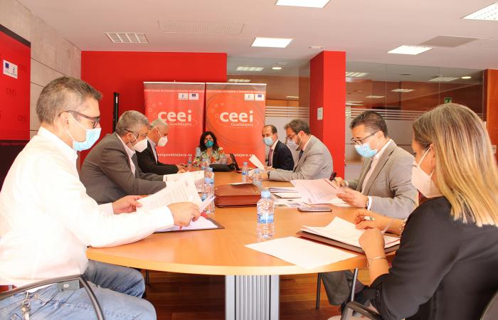 El CEEI Guadalajara celebra su patronato como referente del emprendimiento y la innovaci�n en la provincia �