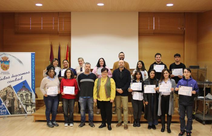 Finaliza con �xito el programa formativo para los j�venes sobre inteligencia artificial �