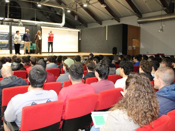 Guadalajara vibra con el cierre triunfal del CIBERGU 2026 organizado por INCIBE de la mano de CEEI Guadalajara: Un broche de oro que consagra a Miguel �ngel Colorado Mar�n y al equipo SAIE como los vencedores del Hackathon en su tercera edici�n