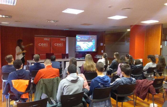 180 alumnos de educaci�n secundaria se forman en materia de emprendimiento e innovaci�n de la mano del CEEI de Guadalajara�