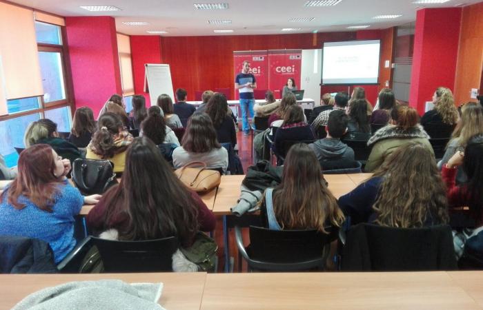 Los talleres para institutos del CEEI de Guadalajara, comienzan con la visita del colegio Diocesano Cardenal Cisneros