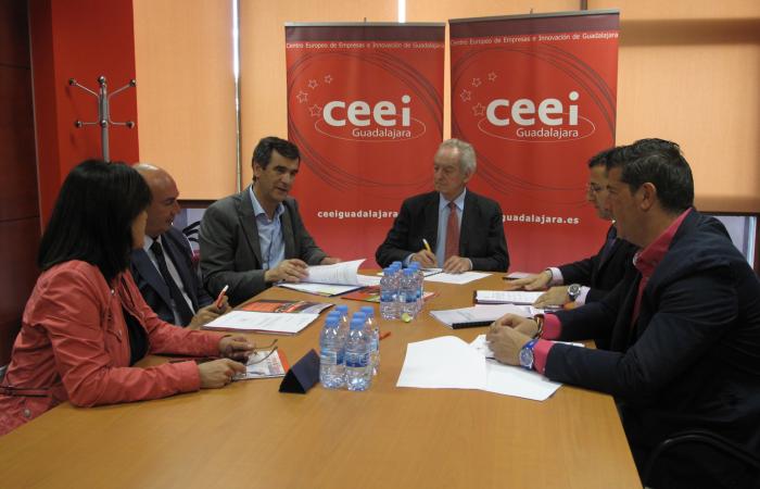 El CEEI de Guadalajara celebra su patronato para analizar las actividades realizadas durante el primer semestre del 2016�