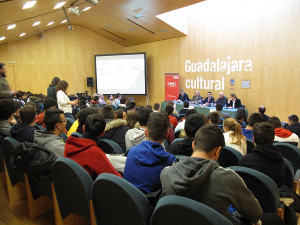 El CEEI de Guadalajara presenta la primera competici�n de rob�tica: Botschallenges de la provincia de Guadalajara