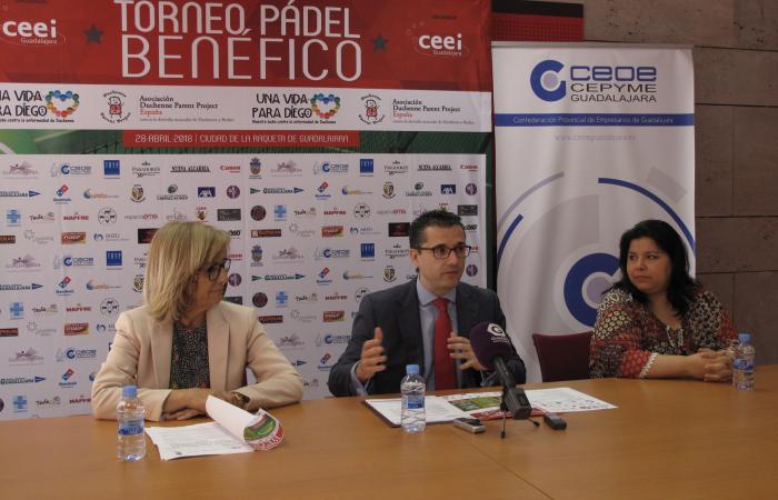 Presentado el torneo de p�del ben�fico, una vida para Diego, contra la enfermedad de Duchenne�