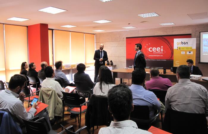 Emprendedores alcarre�os aprenden como conseguir capital privado�